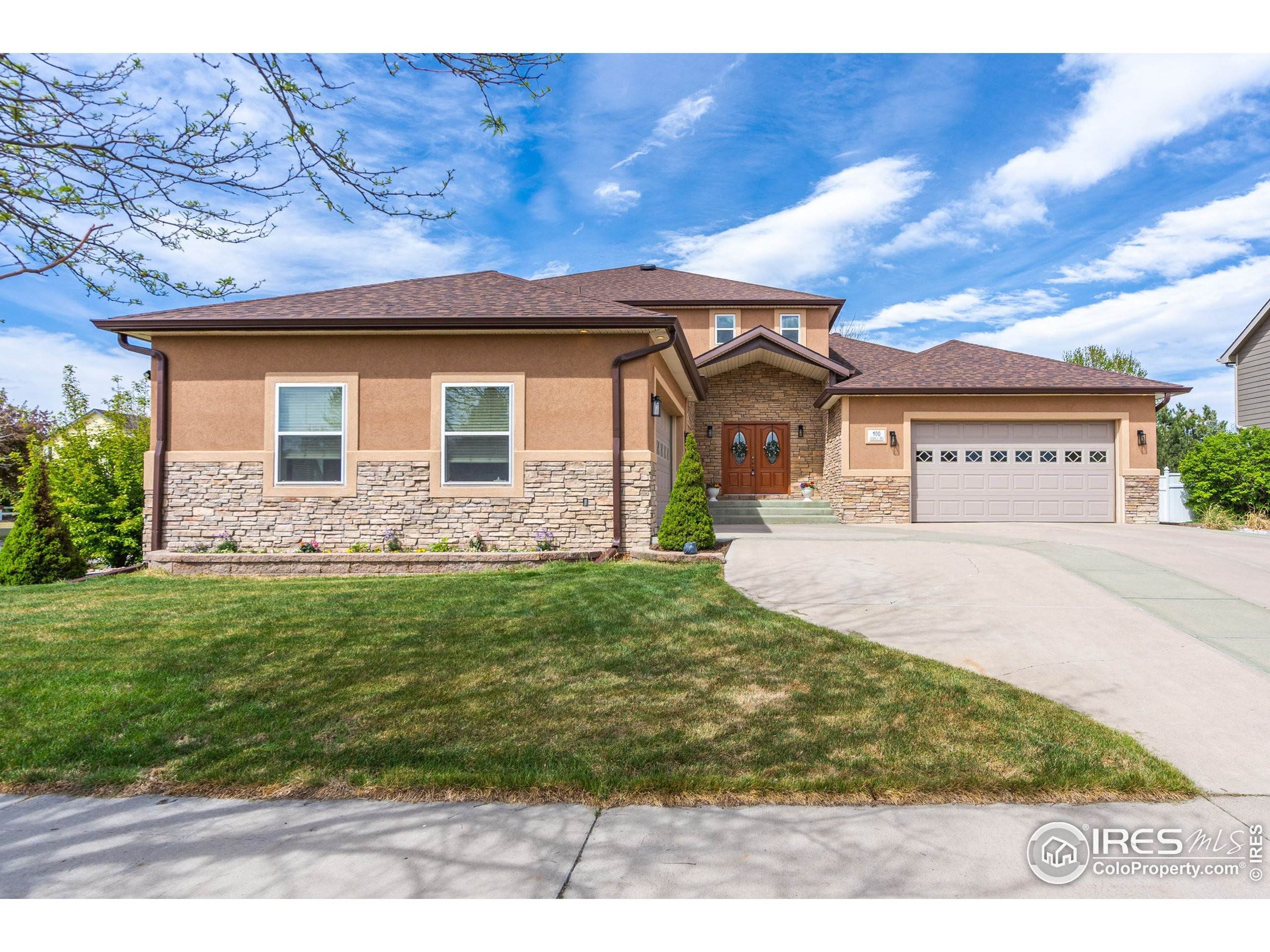 2. Single Family Homes for Active at 100 Cobble Drive Windsor, Colorado 80550 United States