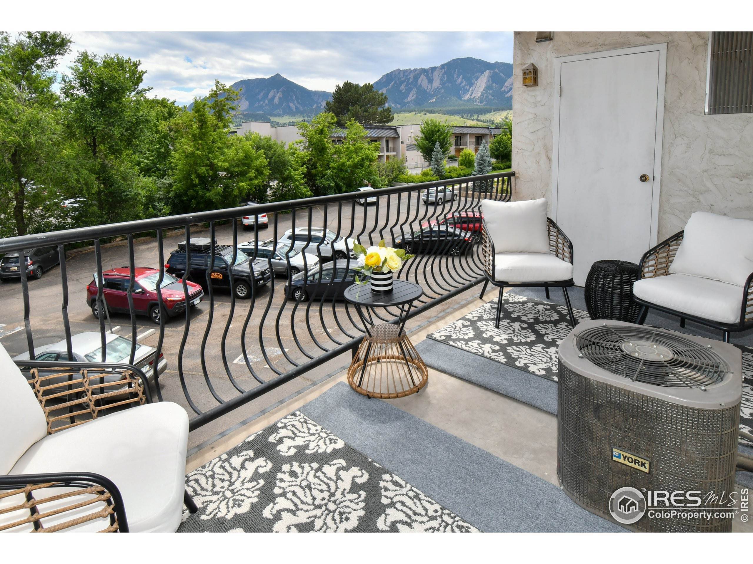 17. Single Family Homes for Active at 805 29th Street 308 Boulder, Colorado 80303 United States