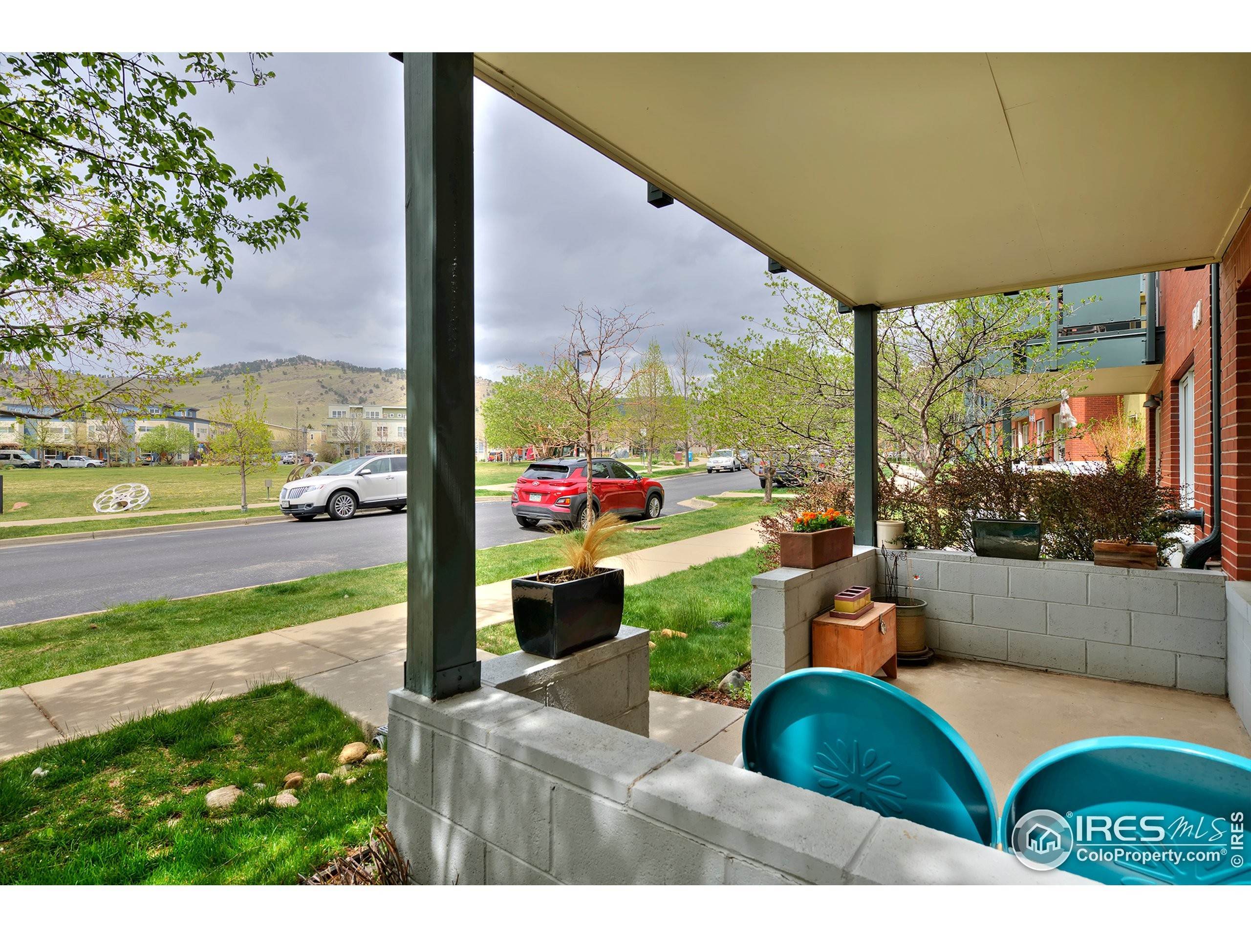 3. Single Family Homes for Active at 4670 Holiday Drive 102 Boulder, Colorado 80304 United States