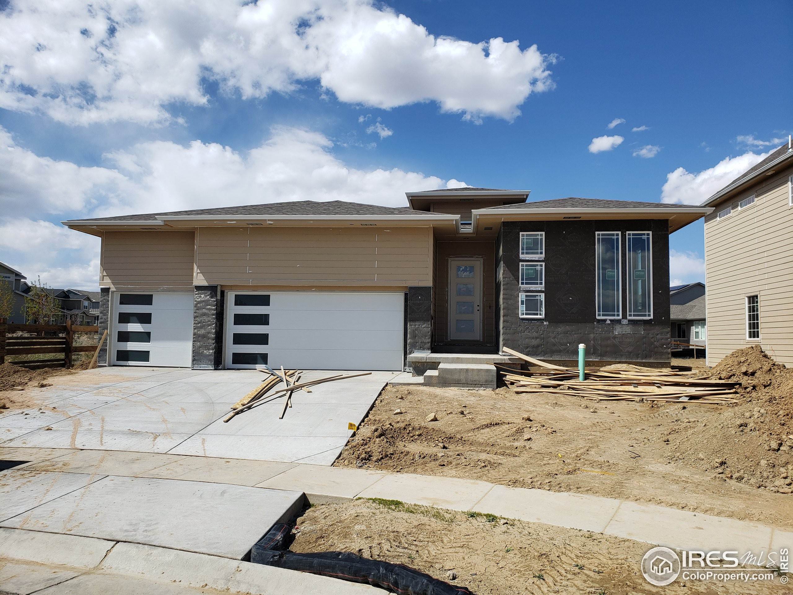 20. Single Family Homes for Active at 4839 River Landing Avenue Firestone, Colorado 80504 United States