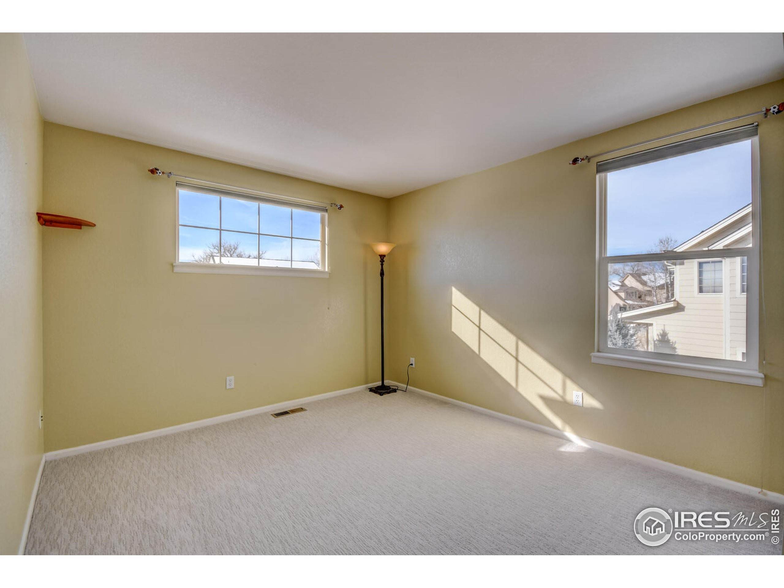 20. Single Family Homes for Active at 2942 E 135th Place Thornton, Colorado 80241 United States