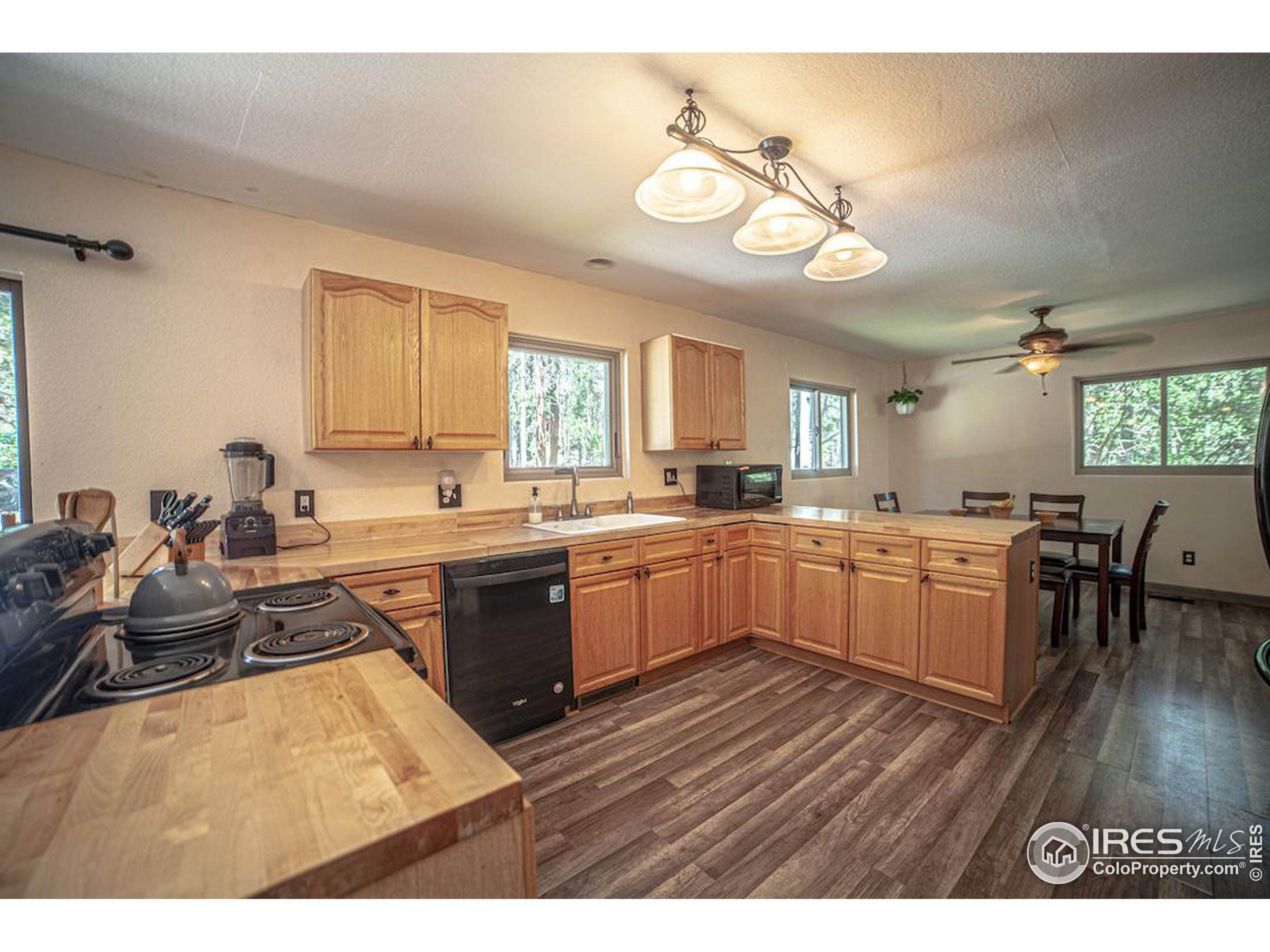 8. Single Family Homes for Active at 265 Caesar Road Black Hawk, Colorado 80422 United States