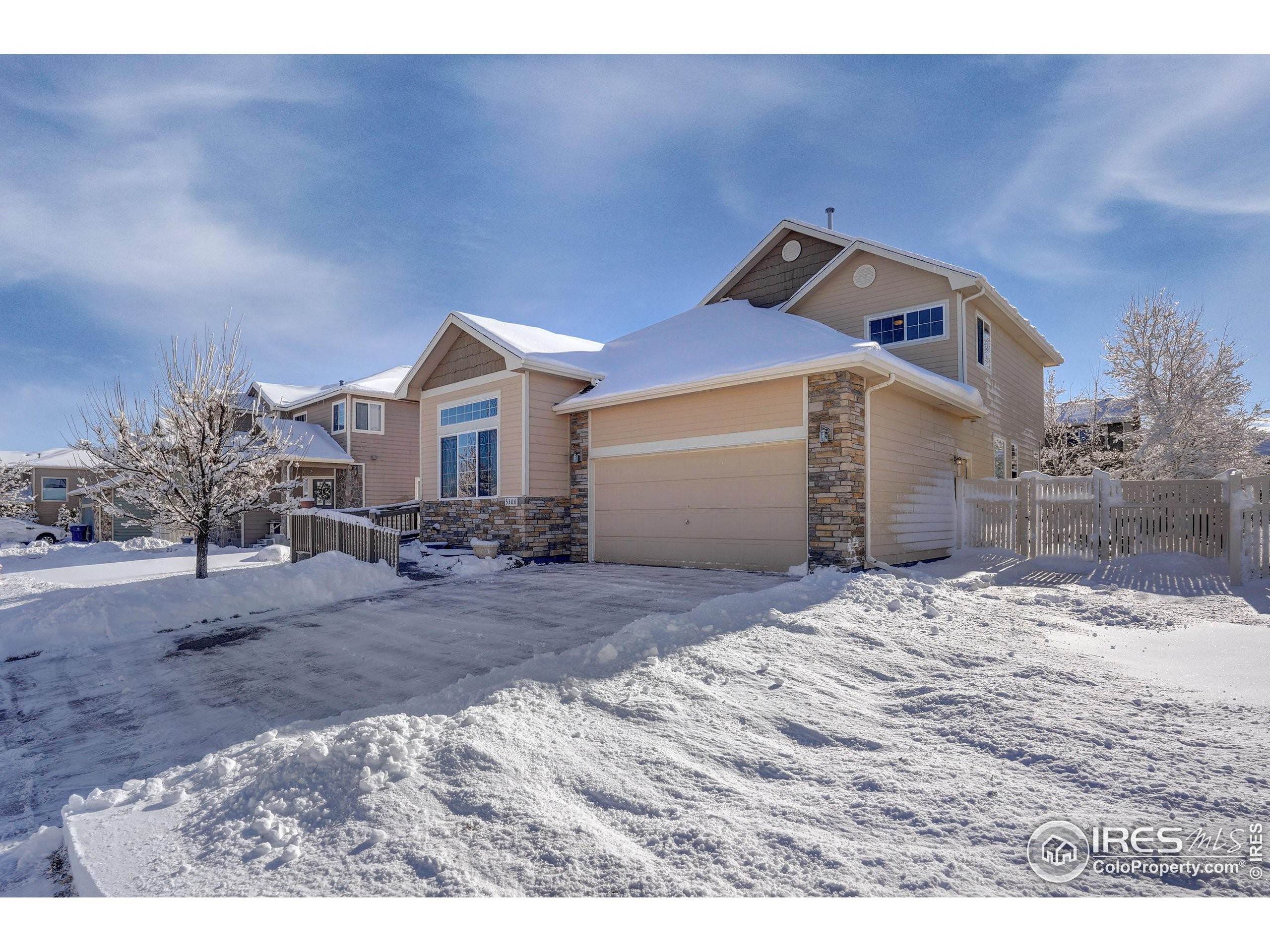 2. Single Family Homes for Active at 5306 Roadrunner Avenue Firestone, Colorado 80504 United States