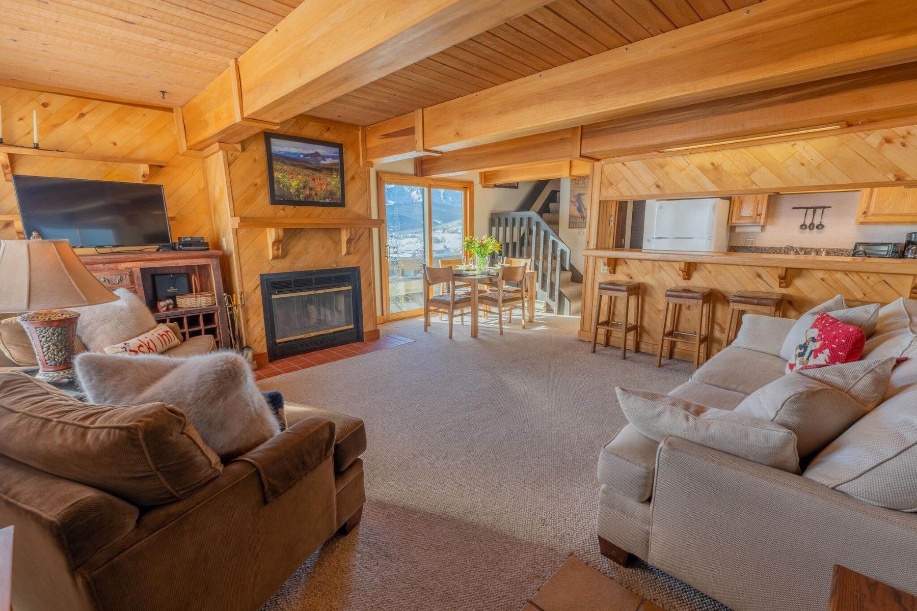 2. Condominiums for Active at Ski-in, Ski-out Condo in Mt. Crested Butte 14 Snowmass Road, Unit 301 Mount Crested Butte, Colorado 81225 United States