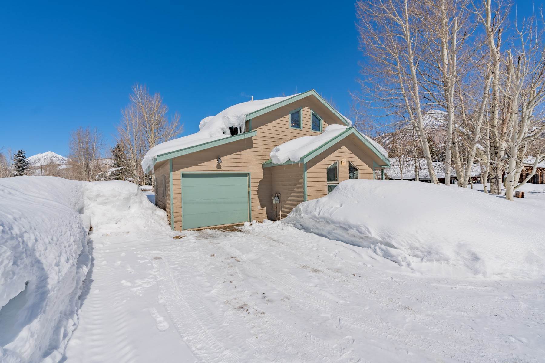 7. Single Family Homes for Active at Unique Opportunity in the Historic West End 322 Gothic Avenue Crested Butte, Colorado 81224 United States