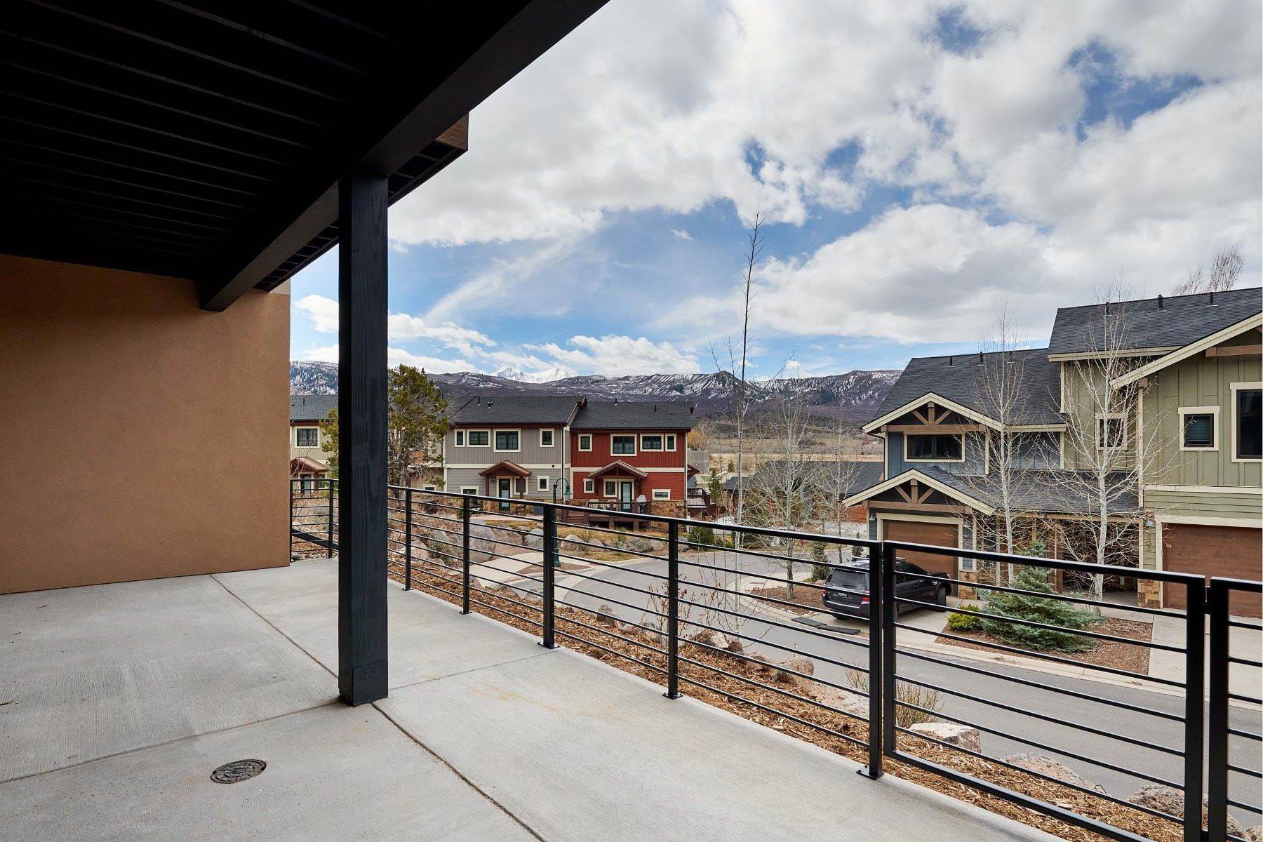 28. Townhouse for Active at Mountain Contemporary Townhome 242 Overlook Ridge Carbondale, Colorado 81623 United States