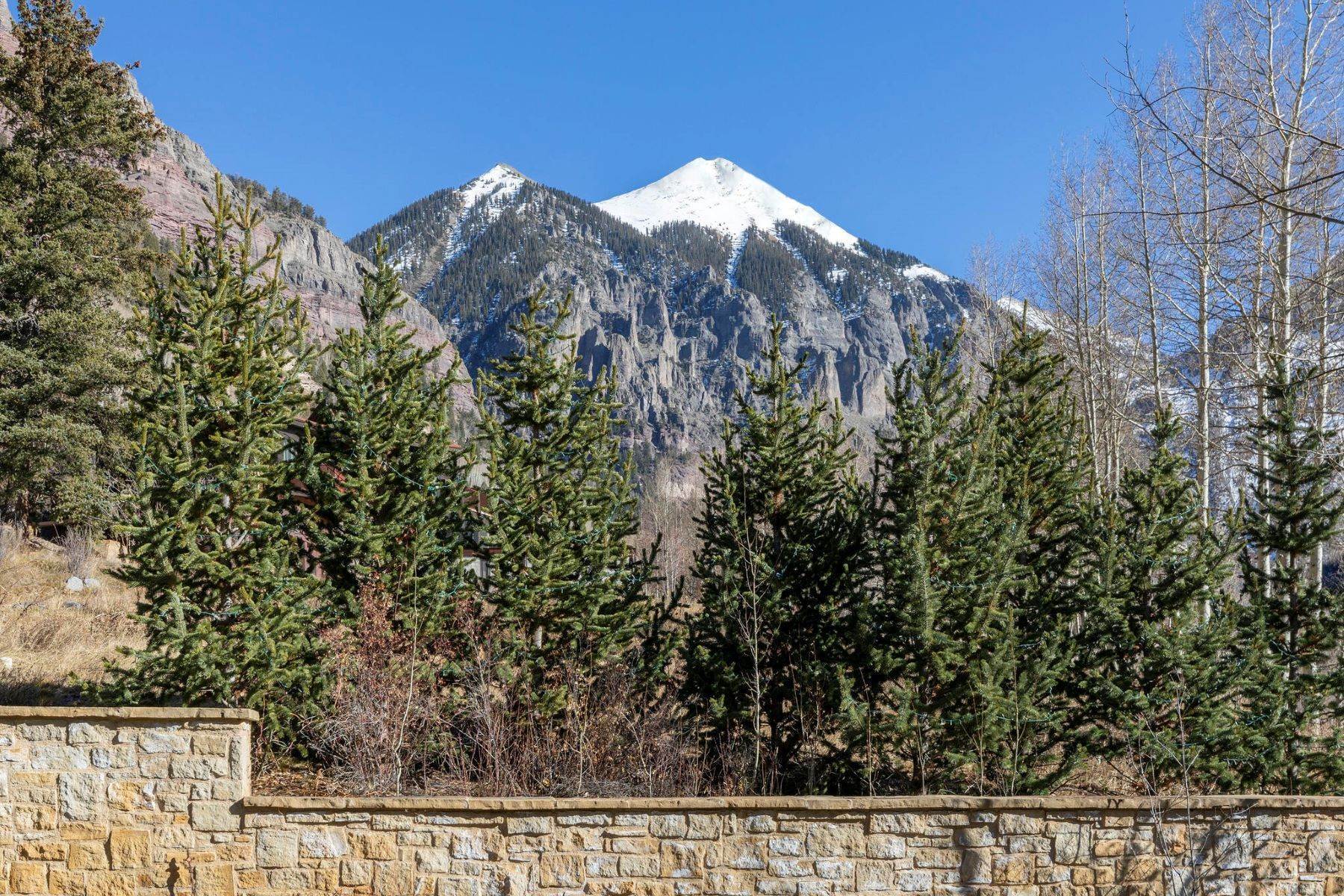 37. Single Family Homes for Active at 180 Liberty Bell Lane Telluride, Colorado 81435 United States