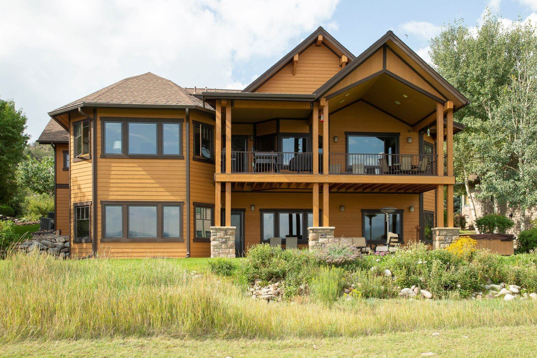 33. Single Family Homes for Active at Incomparable River Valley Ranch Home 4034 Crystal Bridge Drive Carbondale, Colorado 81623 United States