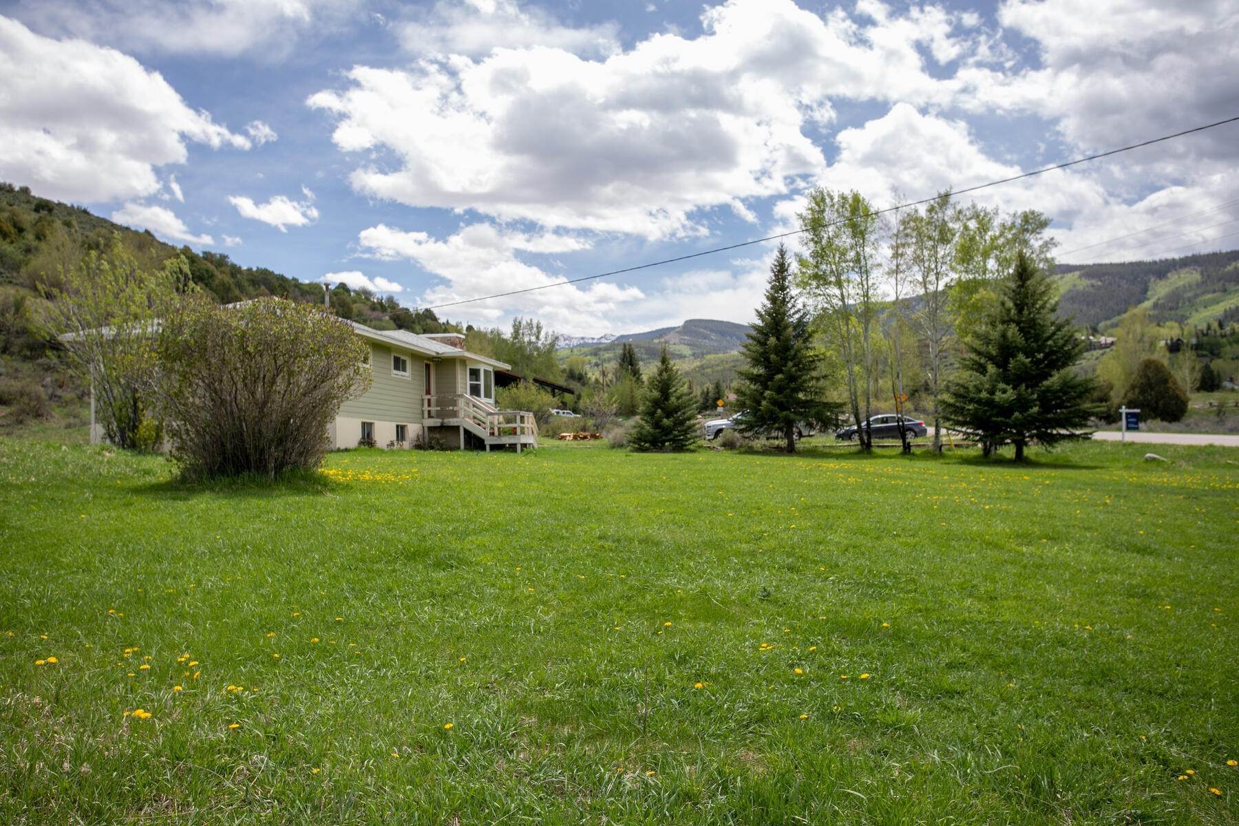 12. Single Family Homes for Active at Great re-development opportunity 1842 Lake Creek Road Edwards, Colorado 81632 United States