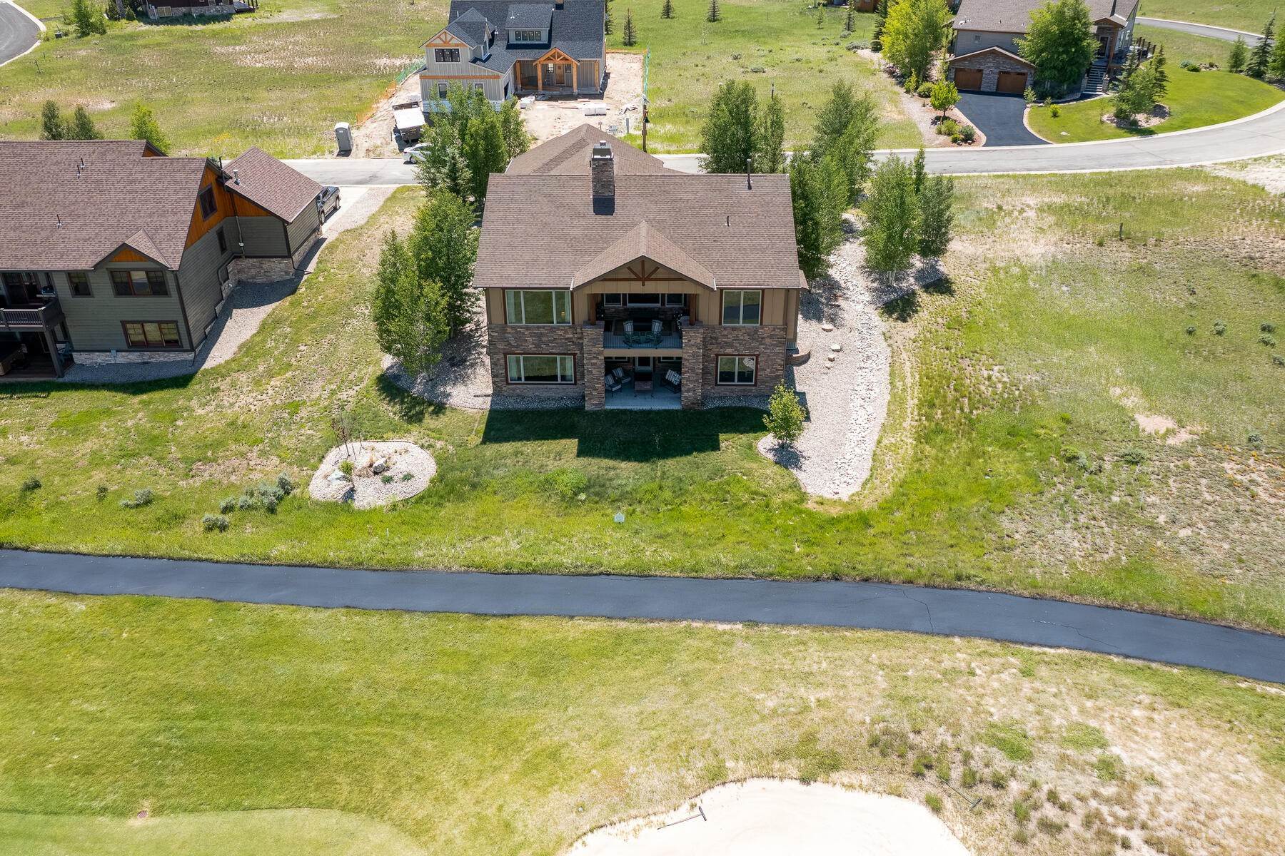 2. Single Family Homes for Active at Grand Elk Golf Course Furnished Home 1650 Mountain Sky Lane Granby, Colorado 80446 United States