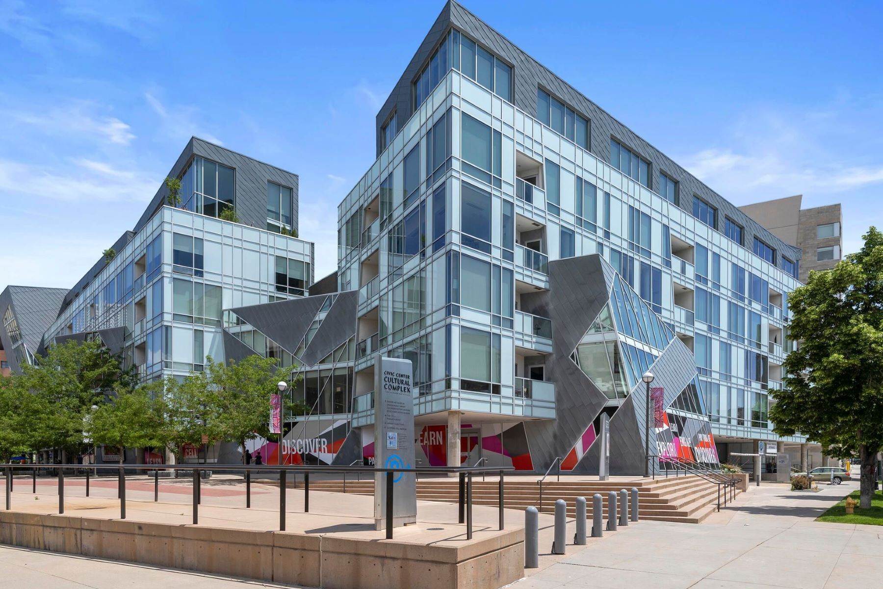 15. Condominiums for Active at Urban Living Experience at the Museum Residences 1200 Acoma Street, Unit# 304 Denver, Colorado 80204 United States