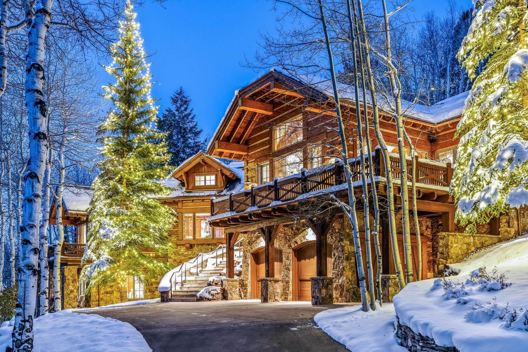50. Single Family Homes for Active at Impeccably Remodeled and Secluded Residence 536 Elkhorn Bachelor Gulch, Colorado 81620 United States