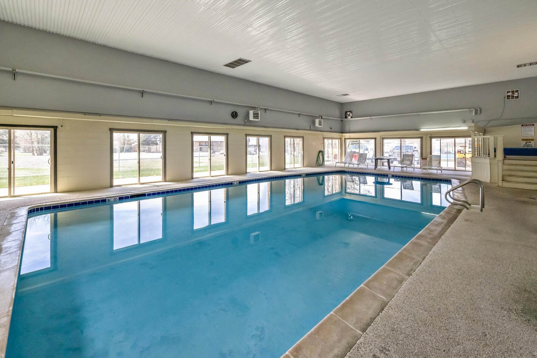 22. Condominiums for Active at 803 Straight Creek Drive Bldg Z Unit 106, Dillon, CO 80435 803 Straight Creek Drive Bldg Z Unit 106 Dillon, Colorado 80435 United States