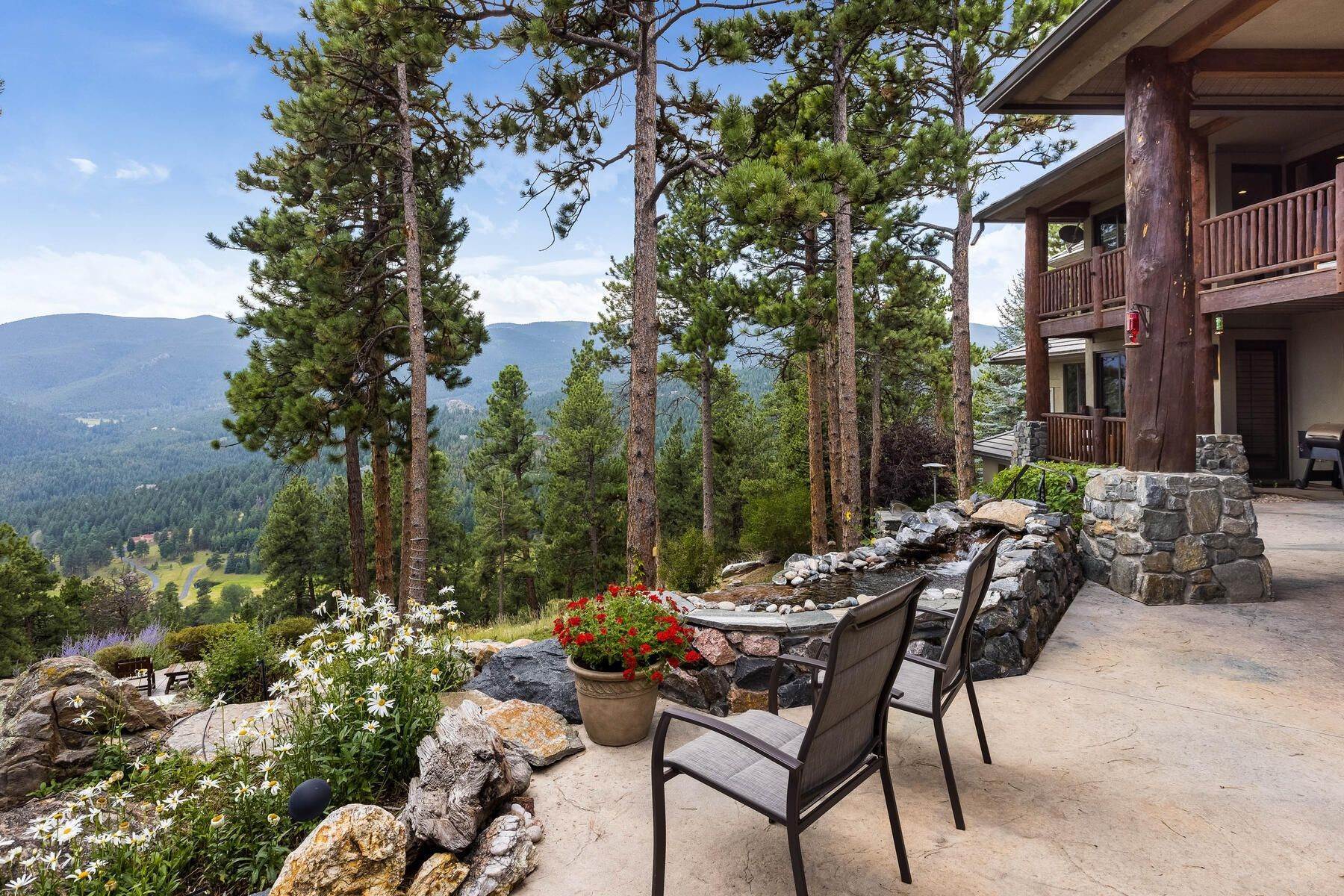19. Single Family Homes for Active at The Ultimate Colorado Mountain Home 34750 Fox Ridge Road Evergreen, Colorado 80439 United States