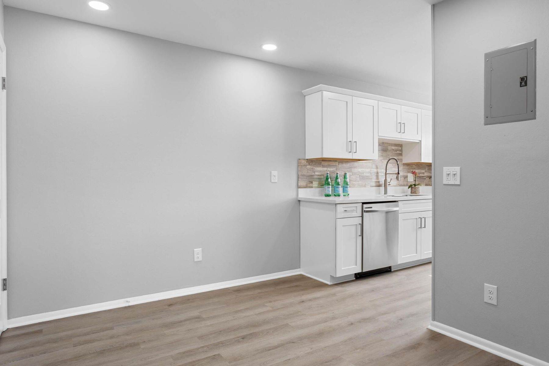 14. Townhouse for Active at Remodeled End Unit Full of Amenities including New Appliances and Cabinetry 7991 Chase Circle, Unit# 36 Arvada, Colorado 80003 United States