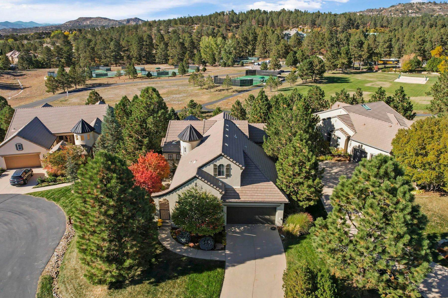 49. Single Family Homes for Active at You won’t want to miss this rare opportunity 5303 Richmond Hill Court Castle Rock, Colorado 80108 United States