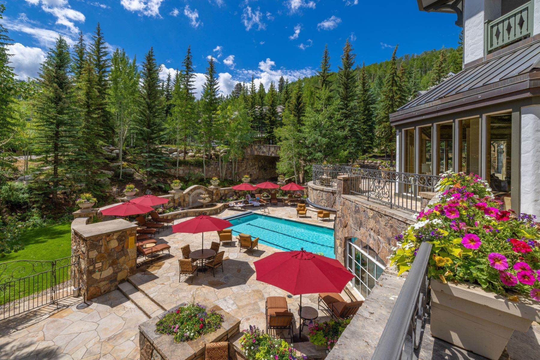 29. Condominiums for Active at Chateau Terrace Penthouse in Beaver Creek 122 Scott Hill Road, 1505 Beaver Creek, Colorado 81620 United States