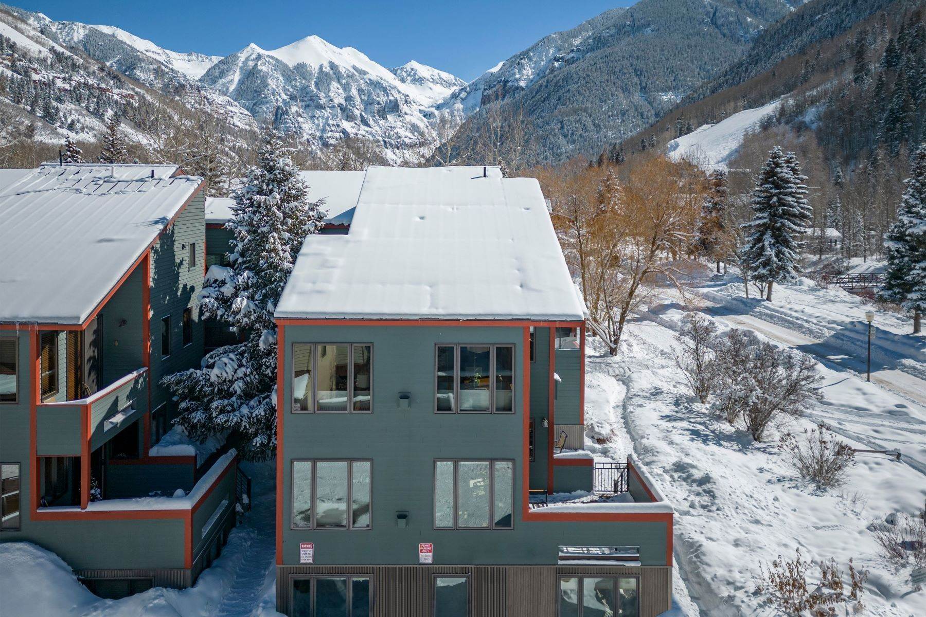 4. Multi-Family Homes for Active at 747 W Pacific Avenue, Telluride, CO, 81435 747 W Pacific Avenue 541 & 542 Telluride, Colorado 81435 United States