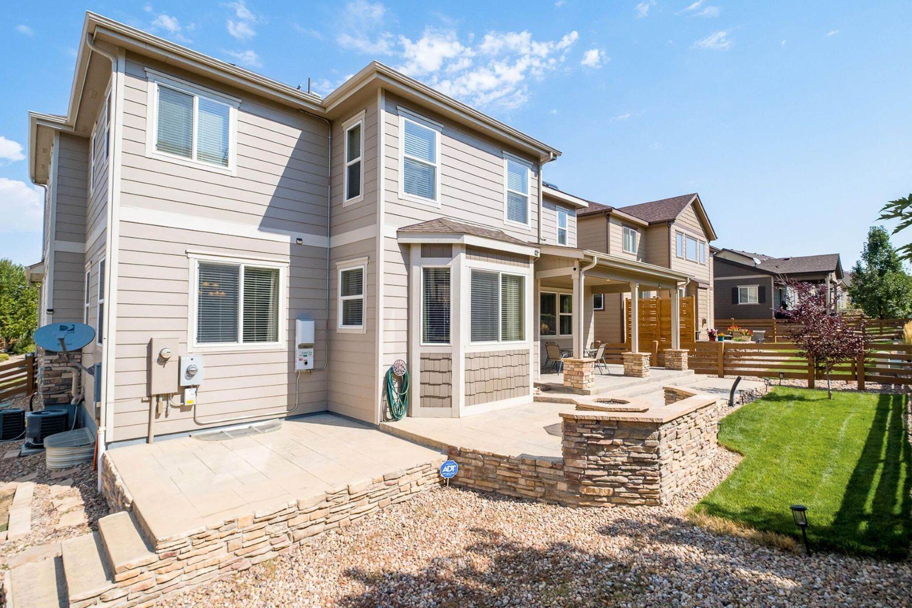 34. Single Family Homes for Active at Beautifully Upgraded 2 Story Home in Erie 340 Dusk Place Erie, Colorado 80516 United States