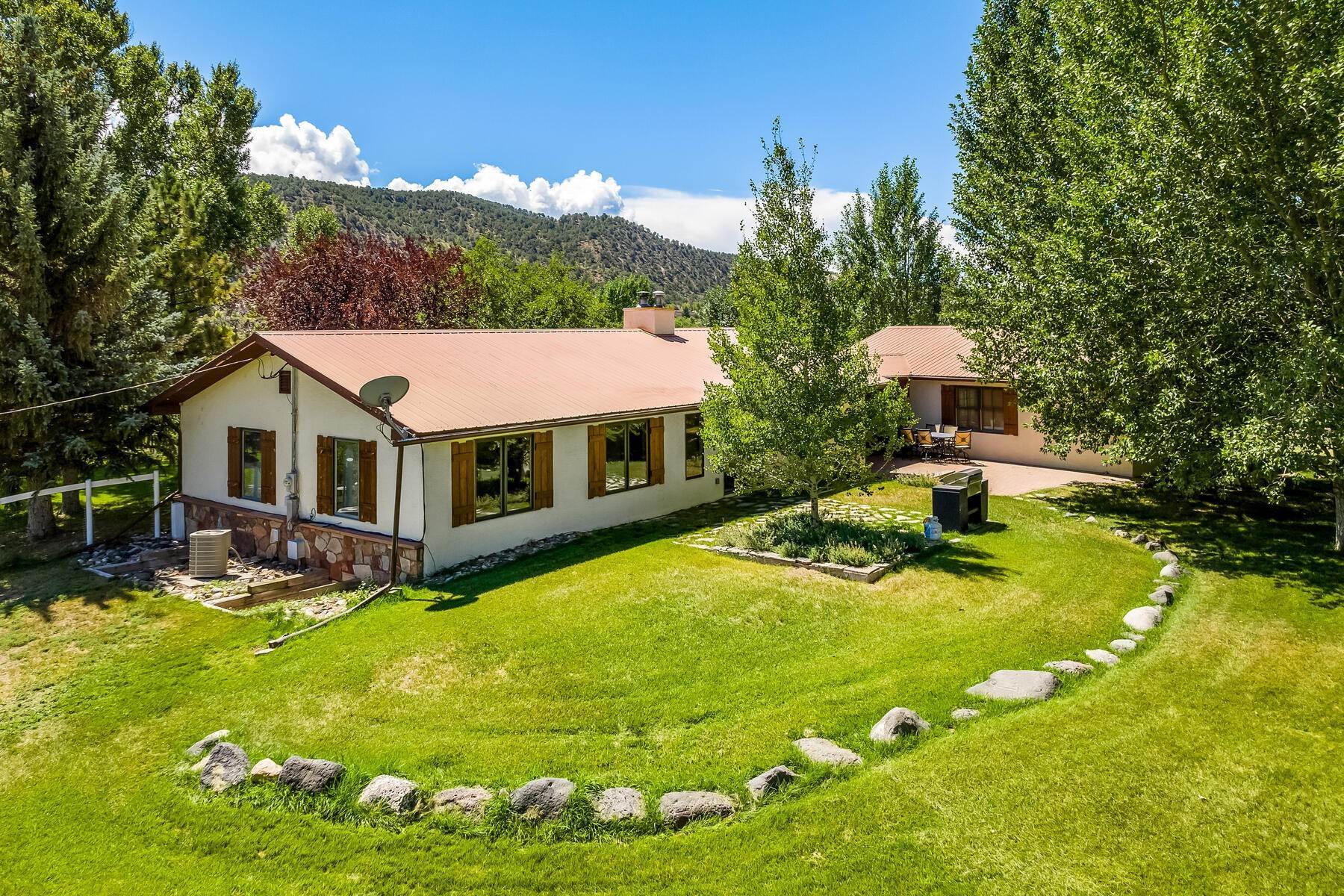 50. Single Family Homes for Active at Cottonwood Creek Ranch 14551 Highway 6 Eagle, Colorado 81631 United States