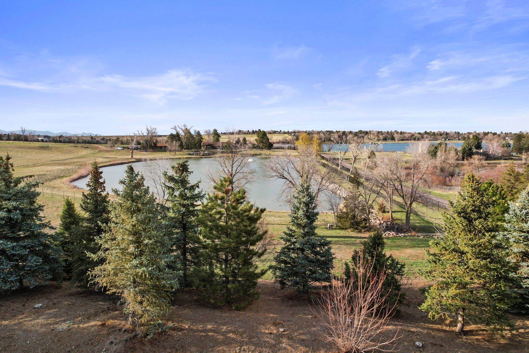 23. Single Family Homes for Active at 5215 W Dorado Court, Littleton, CO, 80123 5215 W Dorado Court Littleton, Colorado 80123 United States