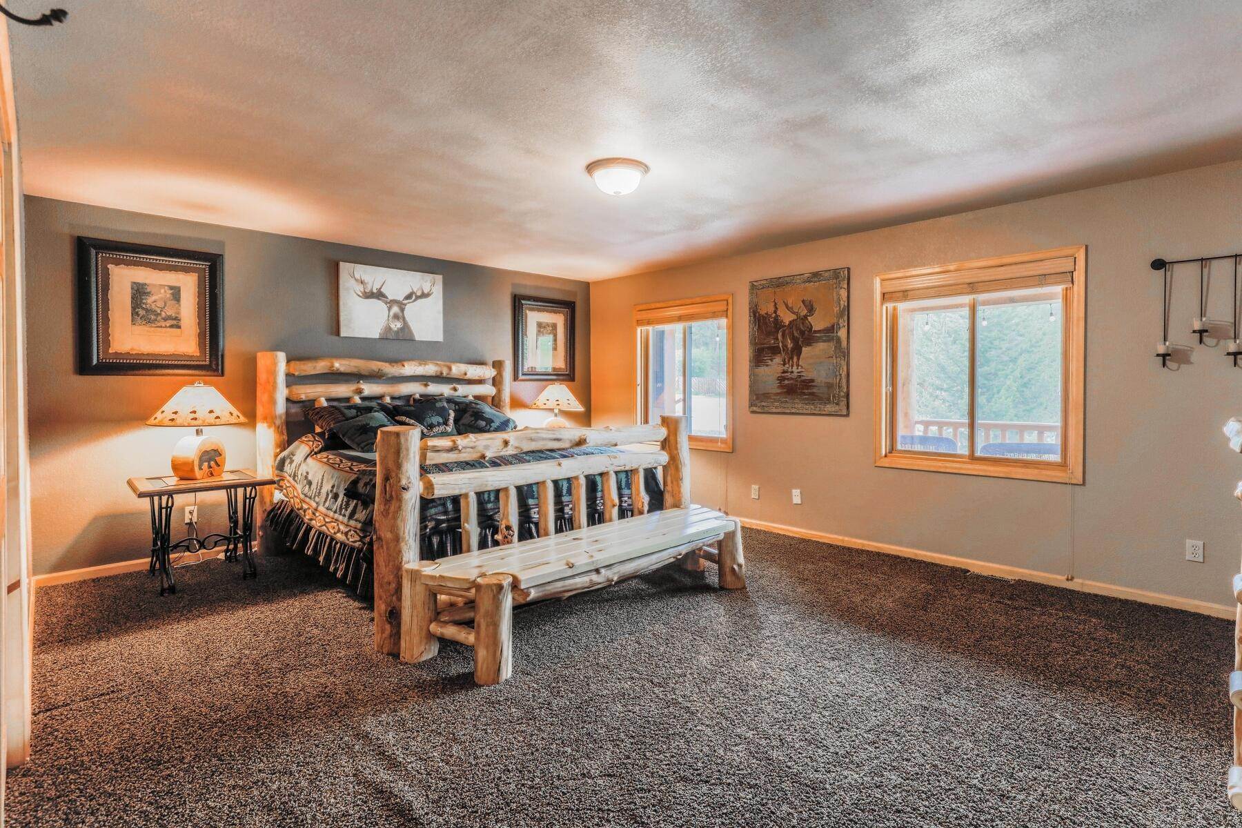 43. Single Family Homes for Active at Gorgeous Custom Built Home Minutes from Grand Lake 383 GCR 48 Grand Lake, Colorado 80447 United States