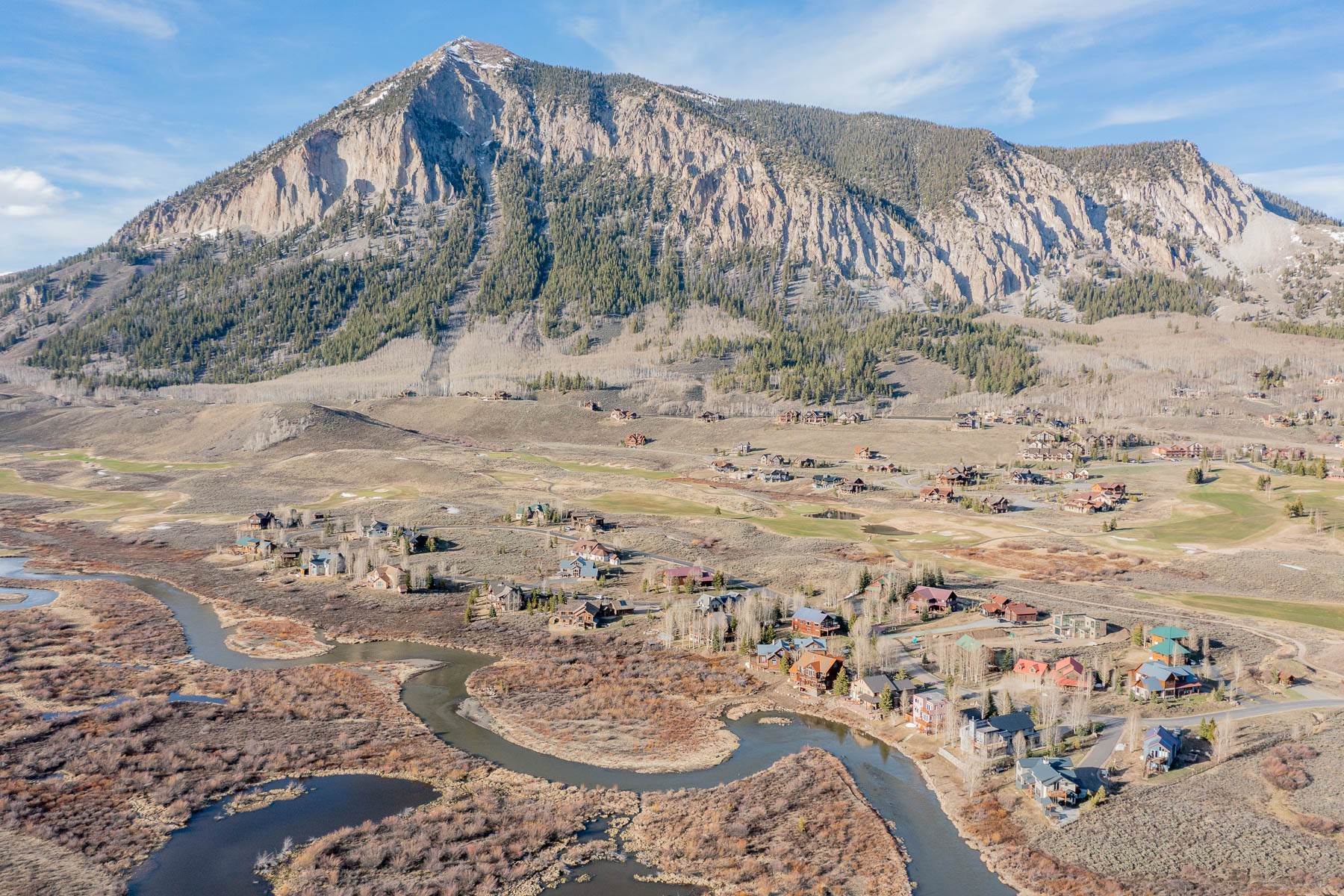 34. Single Family Homes for Active at 92 W Silver Sage Drive, Crested Butte, CO 81224 92 W Silver Sage Drive Crested Butte, Colorado 81224 United States