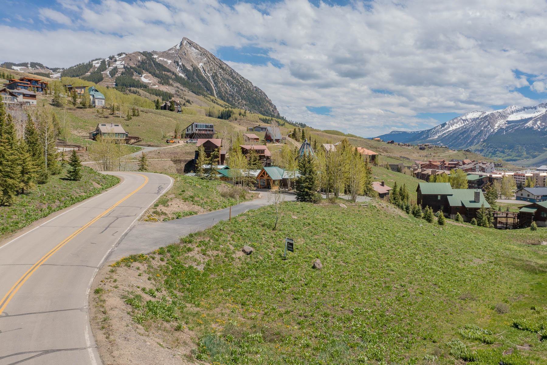 5. Land for Active at Half Acre Lot Close to Ski Area 25 Whetstone Road Mount Crested Butte, Colorado 81225 United States