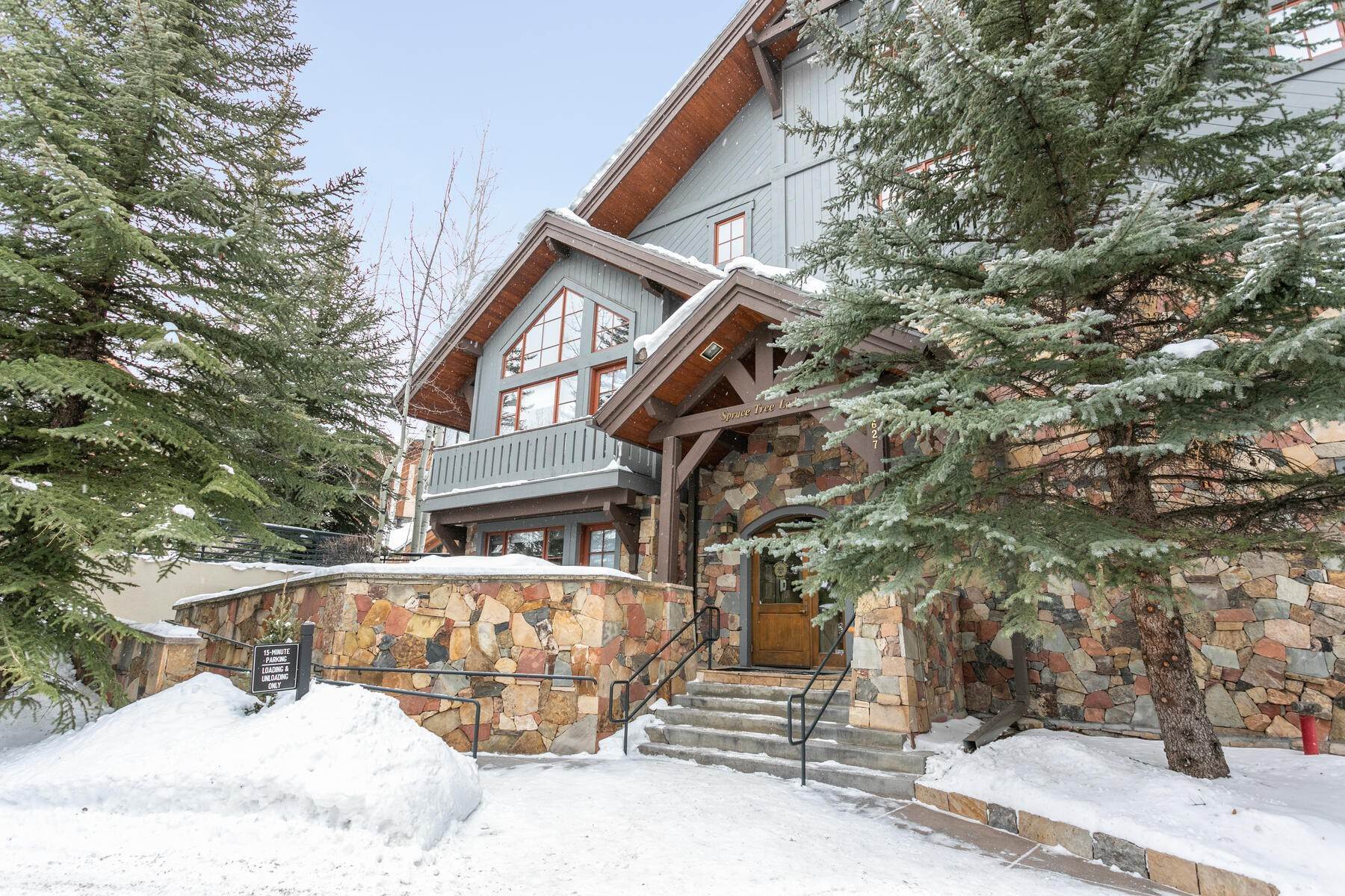 Condominiums for Active at Spruce Tree Lodge #202 627 Sawatch Drive #202 Edwards, Colorado 81632 United States