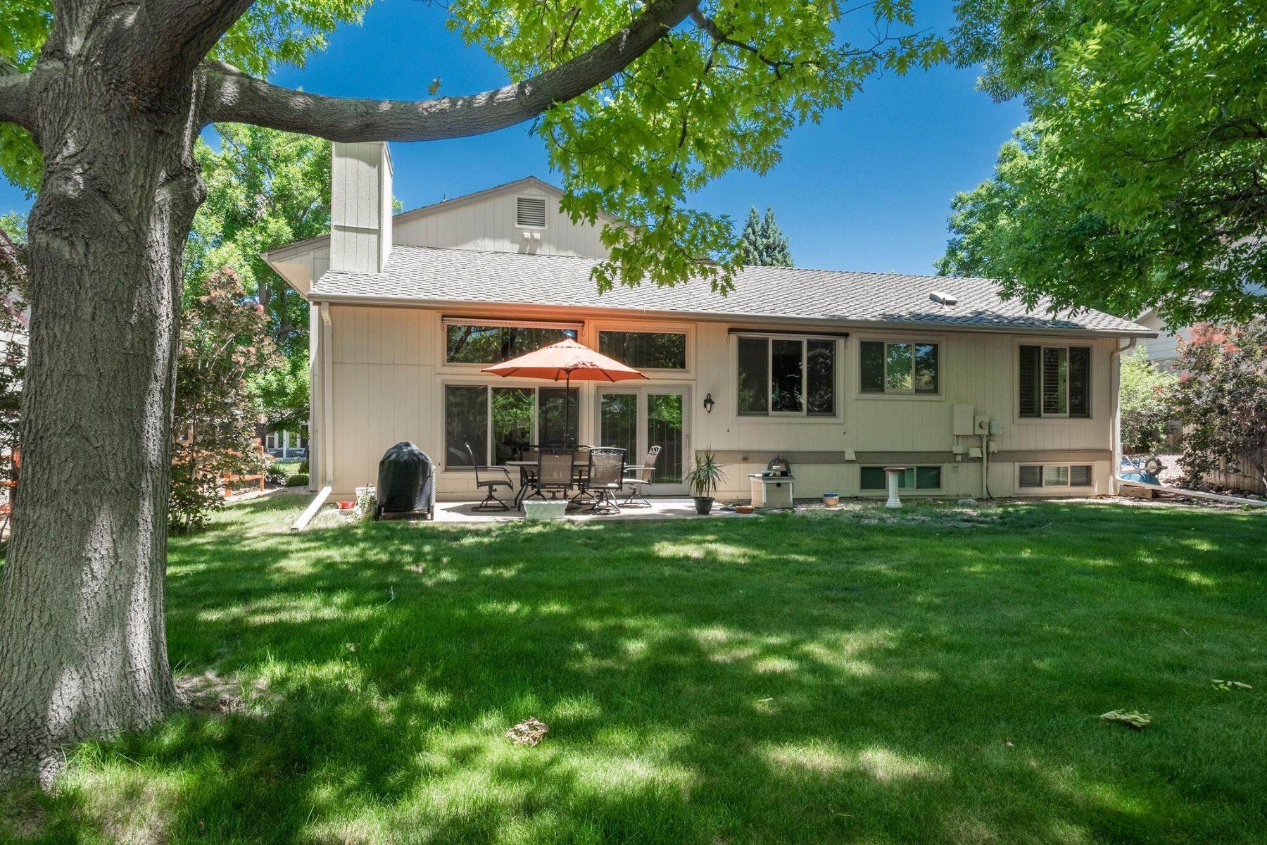 2. Single Family Homes for Active at 7765 S Forest Street, Centennial, CO, 80122 7765 S Forest Street Centennial, Colorado 80122 United States