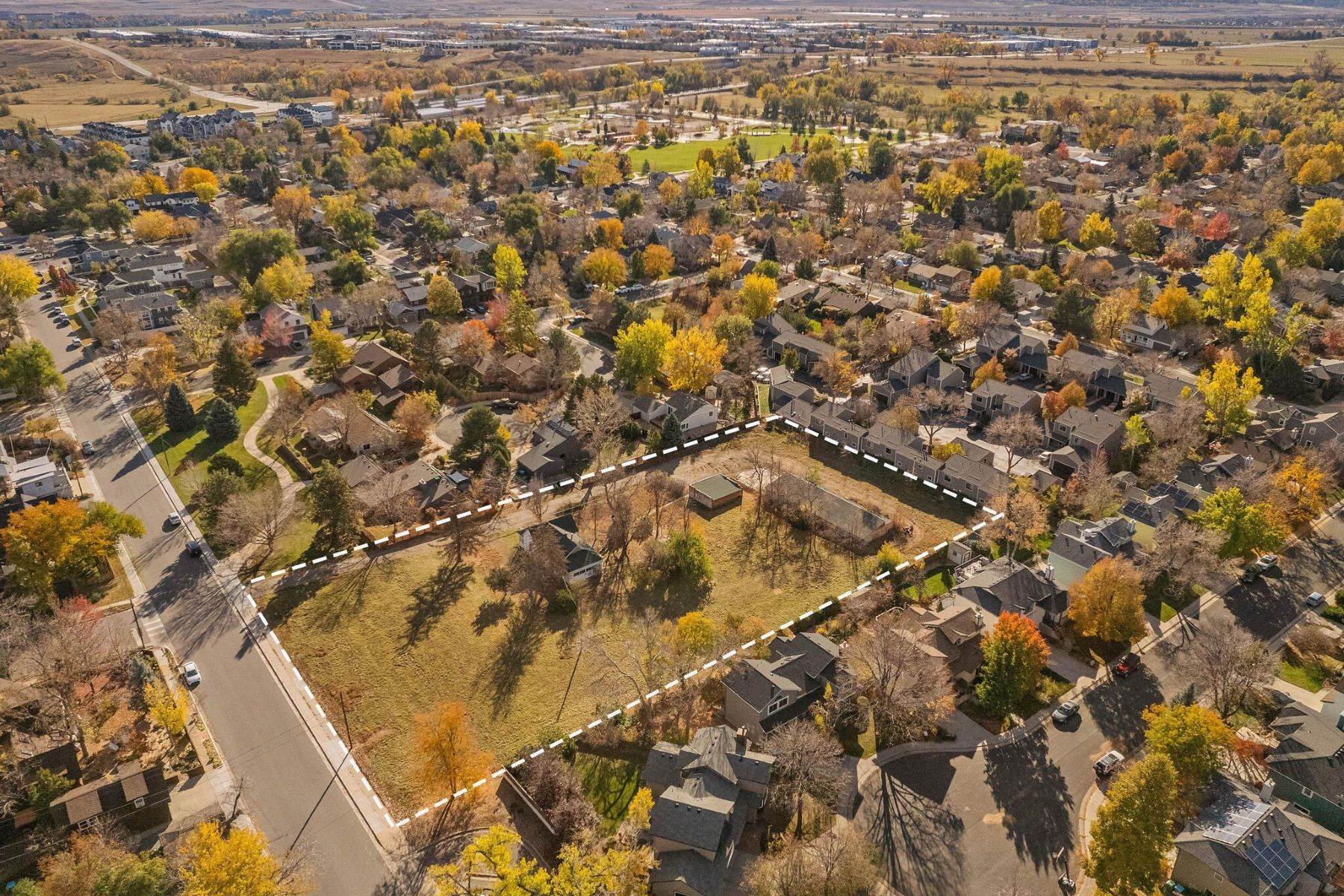 21. Single Family Homes for Active at Unique Chance To Own And Develop 1.67 Acres In The Heart Of Louisville 425 Grant Avenue Louisville, Colorado 80027 United States