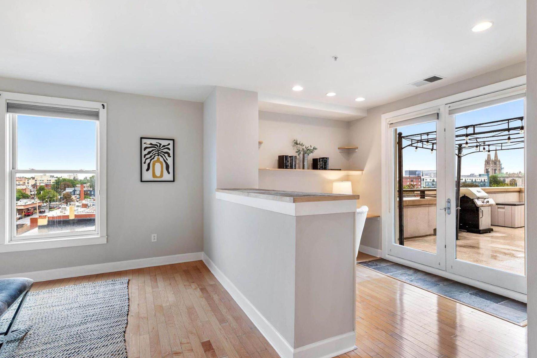17. Condominiums for Active at Don’t Miss Some of the Best Views in Denver! 1630 North Clarkson street, 614 Denver, Colorado 80218 United States