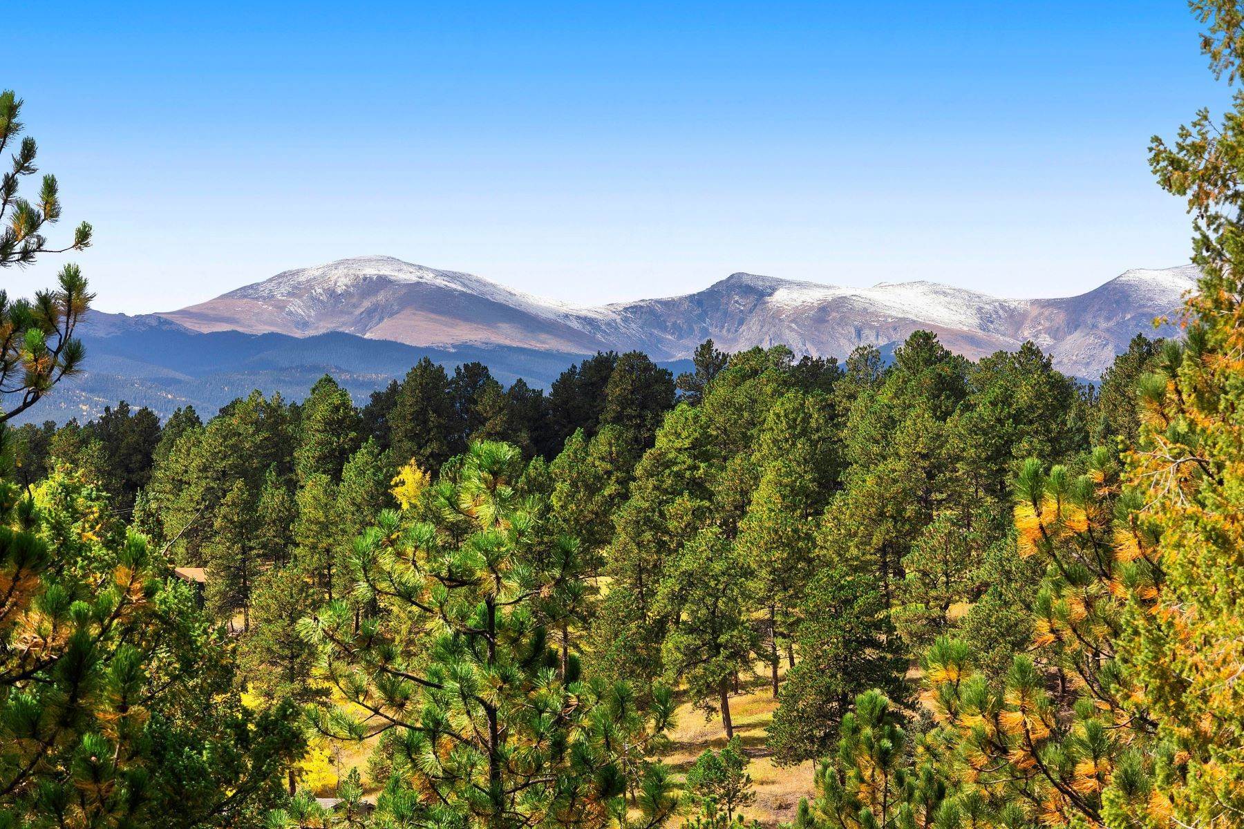 3. Single Family Homes for Active at Snow-Capped Mount Evans Views! 124 Antler Way Evergreen, Colorado 80439 United States
