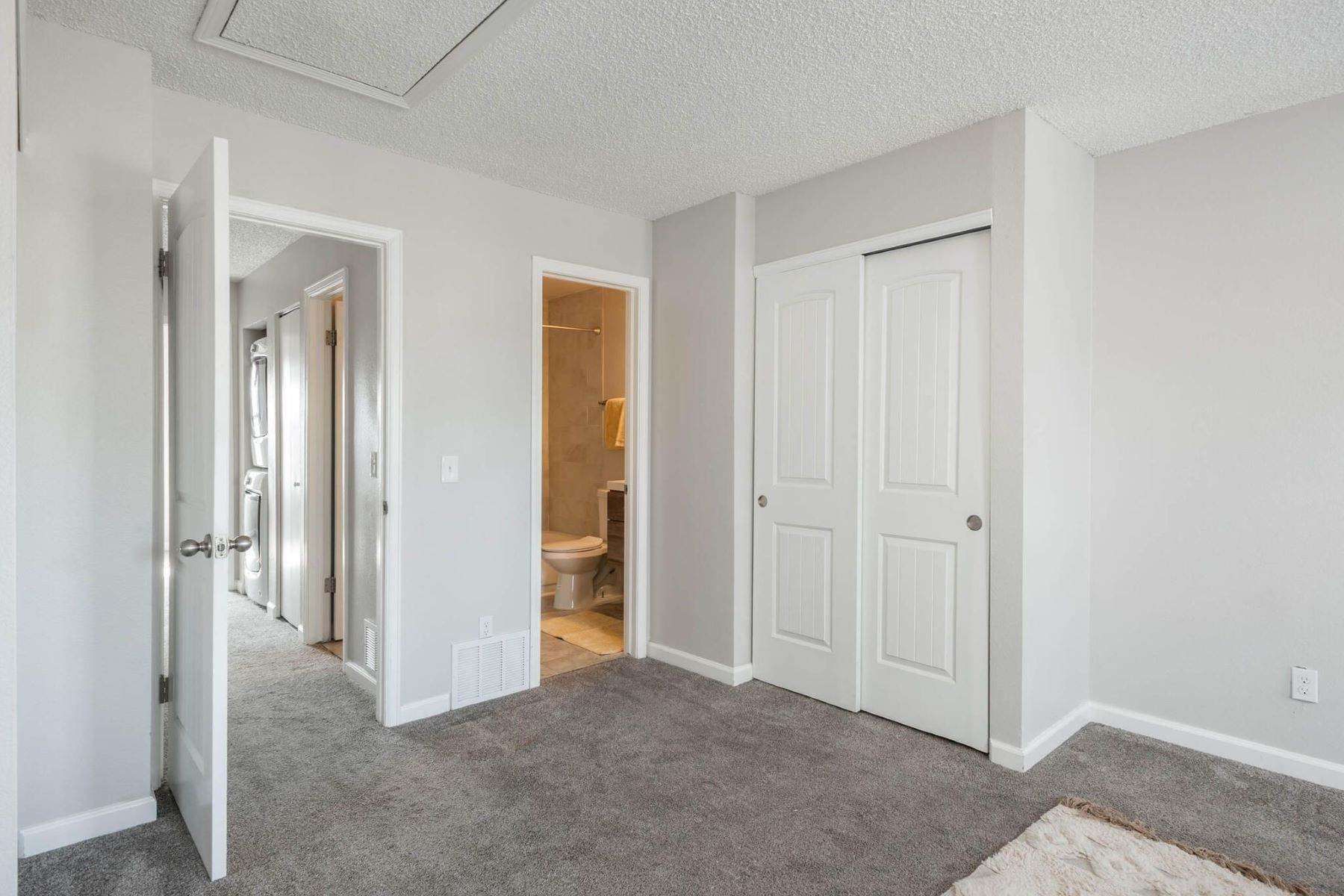 17. Multi-Family Homes for Active at Townhome in San Francisco Community 14374 E Hawaii Circle, Unit# B Aurora, Colorado 80012 United States