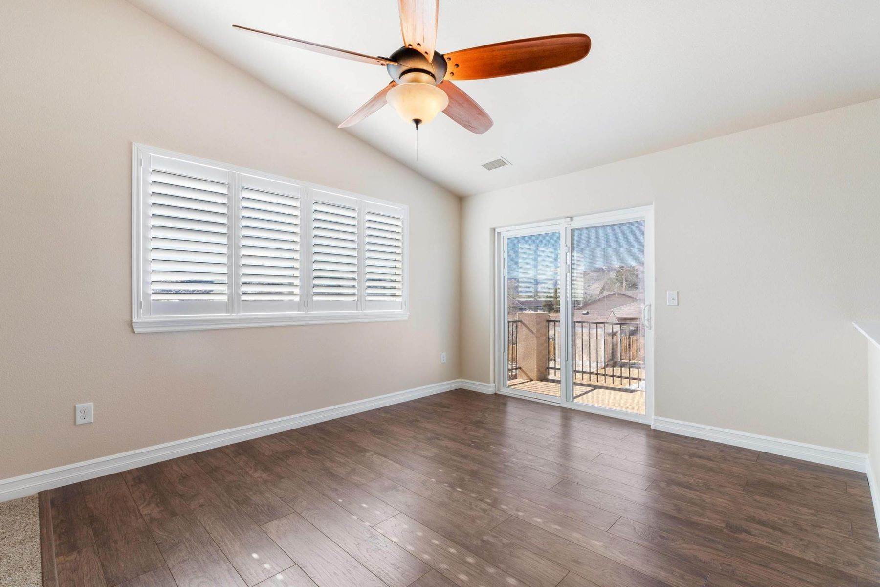 49. Single Family Homes for Active at Welcome home! This is a Gorgeous House Featuring Fabulous Colorado Views!!! 15520 West 48th Avenue Golden, Colorado 80403 United States