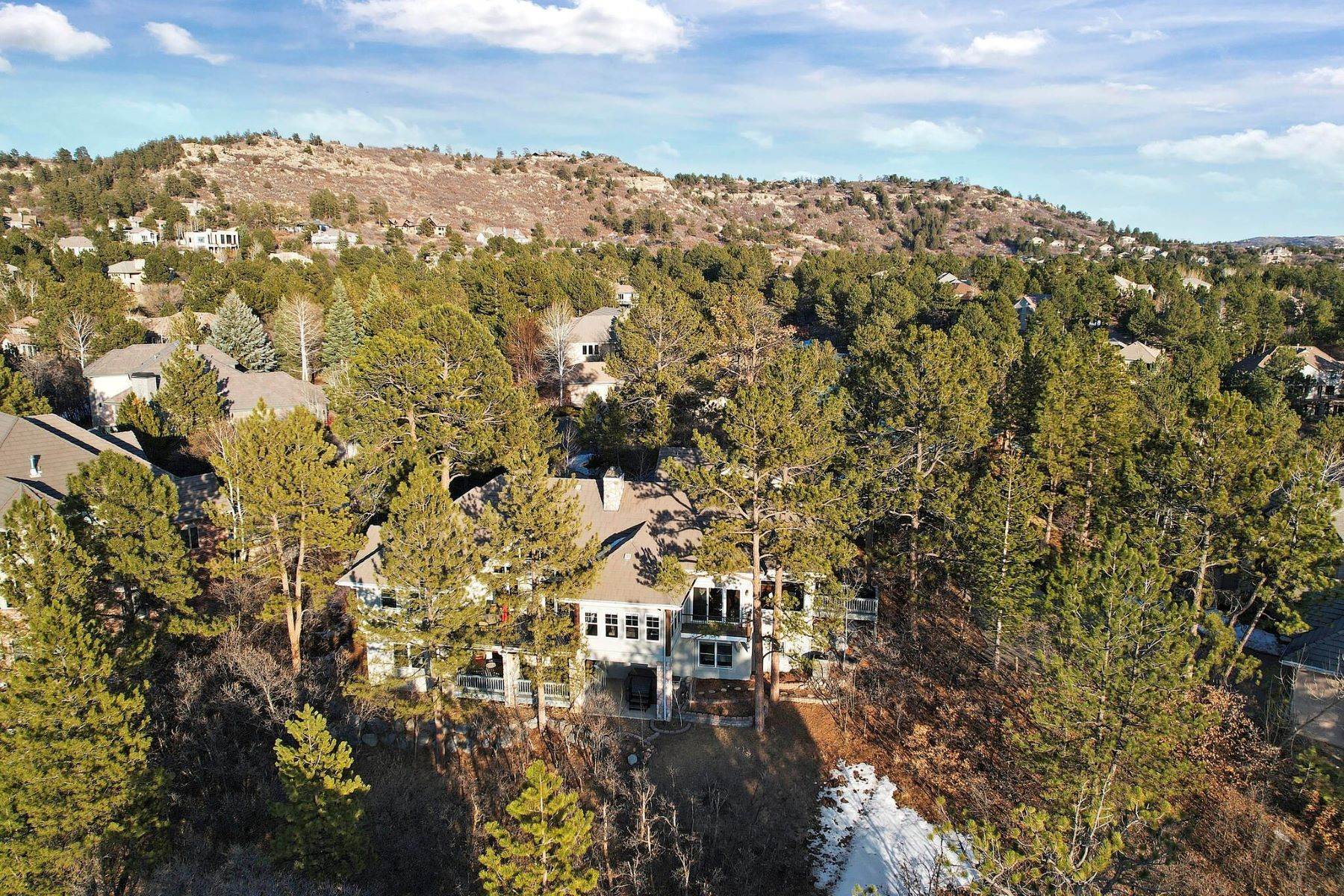 7. Single Family Homes for Active at Tucked away in the pines with amazing views 898 Anaconda Court Castle Rock, Colorado 80108 United States