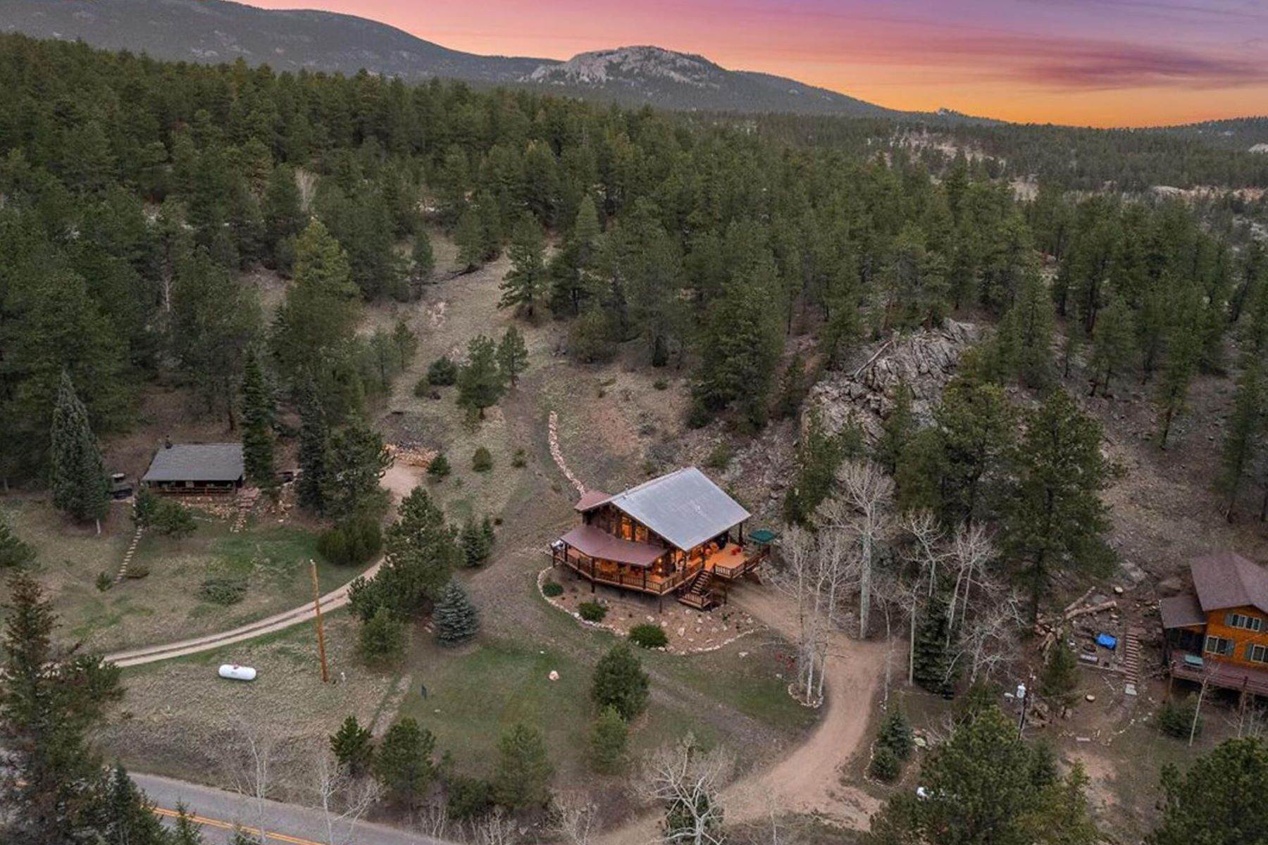 50. Single Family Homes for Active at 3602 Riverside Drive, Lyons, CO, 80540 3602 Riverside Drive Lyons, Colorado 80540 United States