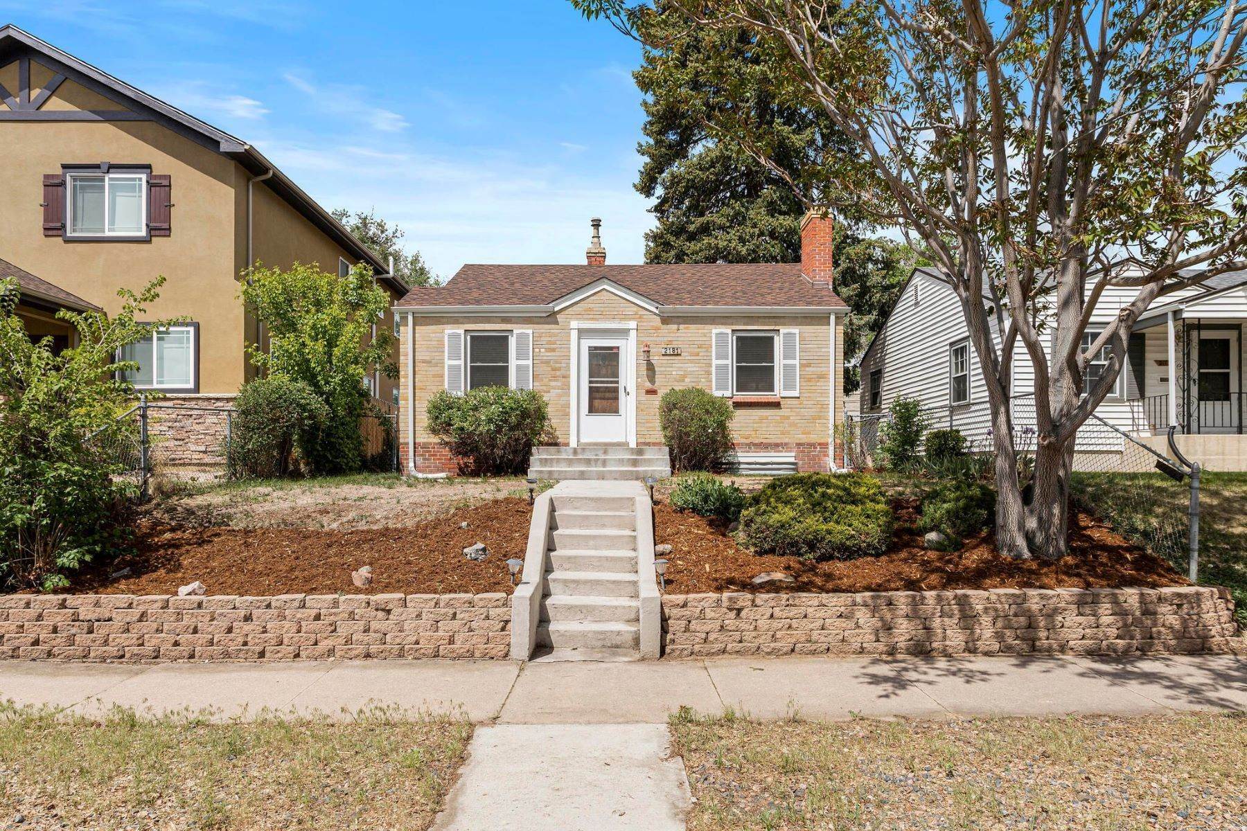 33. Single Family Homes for Active at 2181 S Lafayette Street, Denver, CO, 80210 2181 S Lafayette Street Denver, Colorado 80210 United States