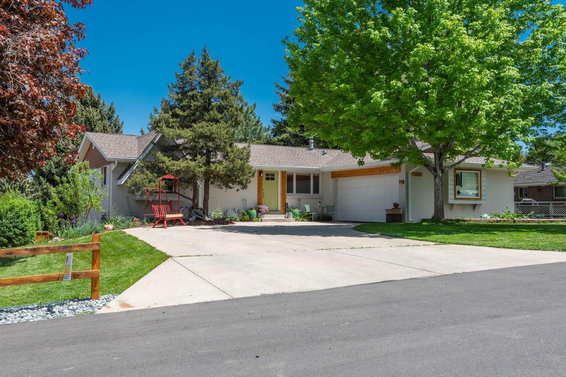 1. Single Family Homes for Active at 11280 Benthaven Drive, Lakewood, CO, 80215 11280 Benthaven Drive Lakewood, Colorado 80215 United States