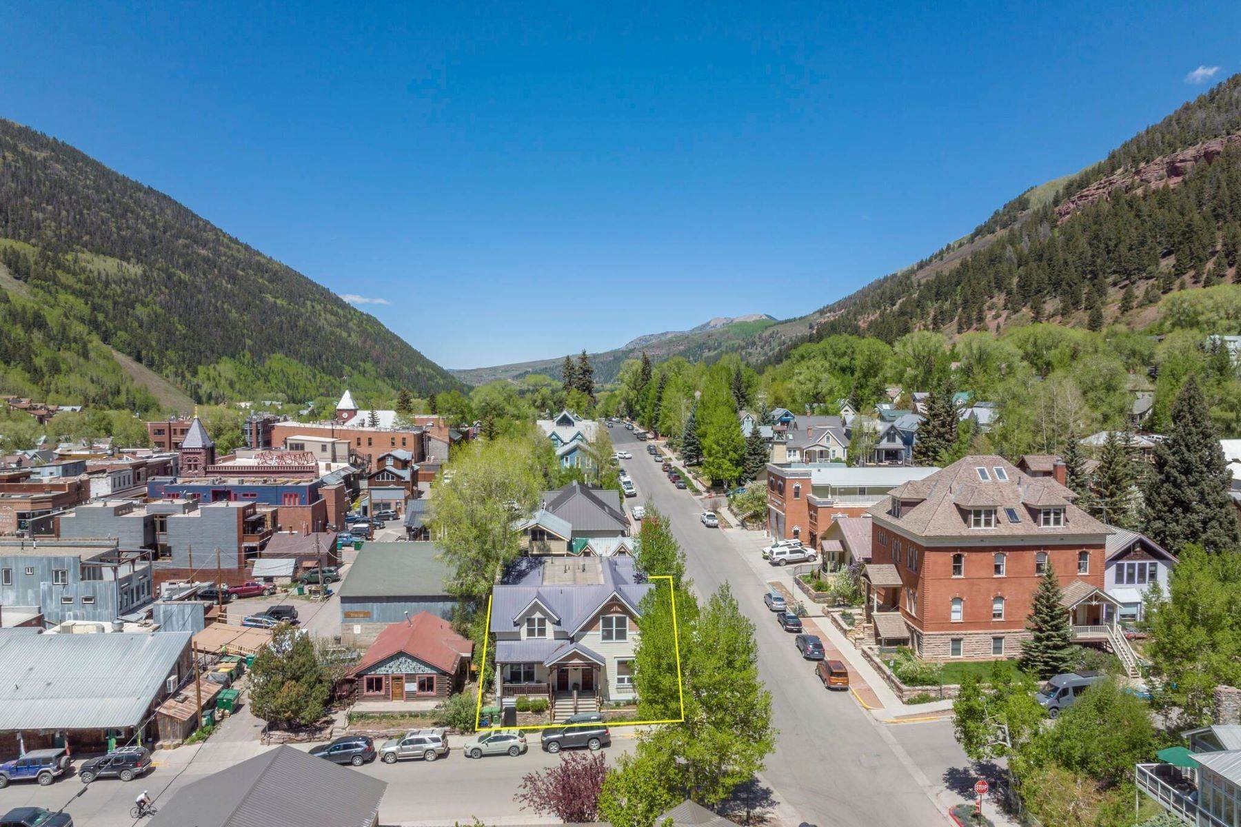 33. Single Family Homes for Active at 135 North Pine Street, Telluride, CO 81435 135 North Pine Street Telluride, Colorado 81435 United States