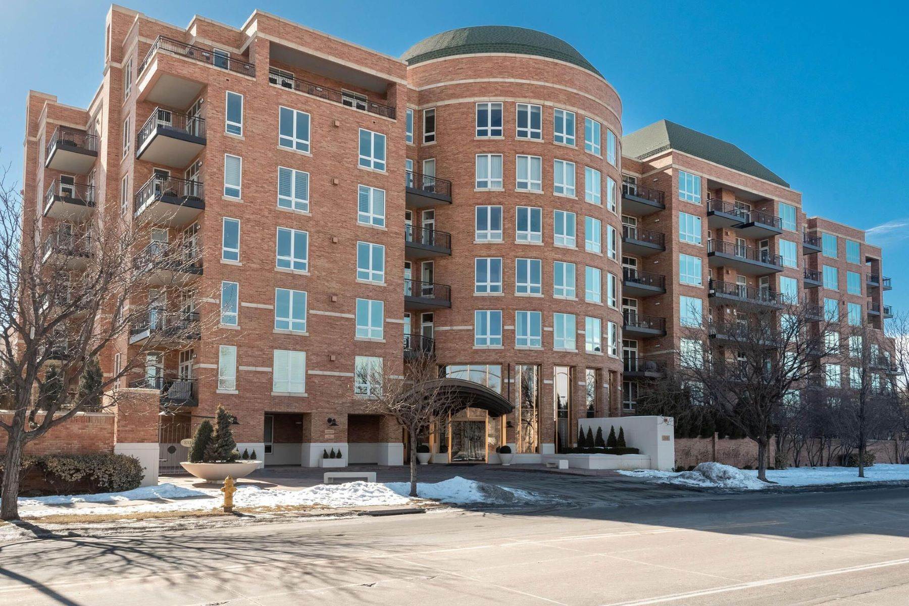 Condominiums for Active at 2400 E Cherry Creek South Drive, Denver, CO, 80209 2400 E Cherry Creek South Drive, Unit# 204 Denver, Colorado 80209 United States